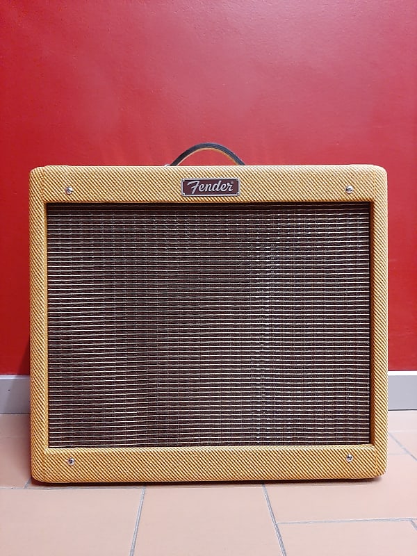 Fender Blues Junior LTD C12N 230V Lacquered Tweed Limited Edition