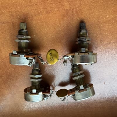 1978 Gibson Long Shaft Pots with Caps image 3