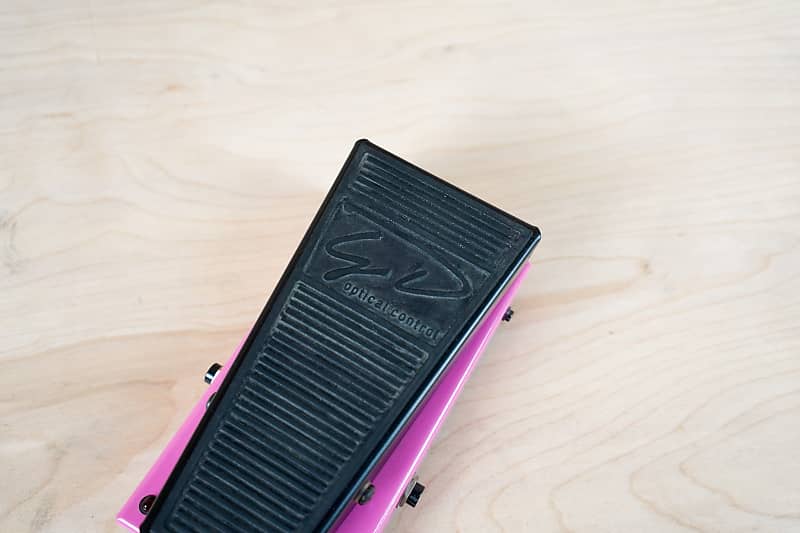George Dennis Optical Control Wah-Wah Switch Pedal | Reverb