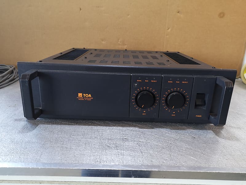 TOA P-150D Professional Power Amplifier In Excellent Condition - 2 Available