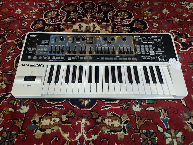 Roland - GAIA SH-01 | Synthesizer