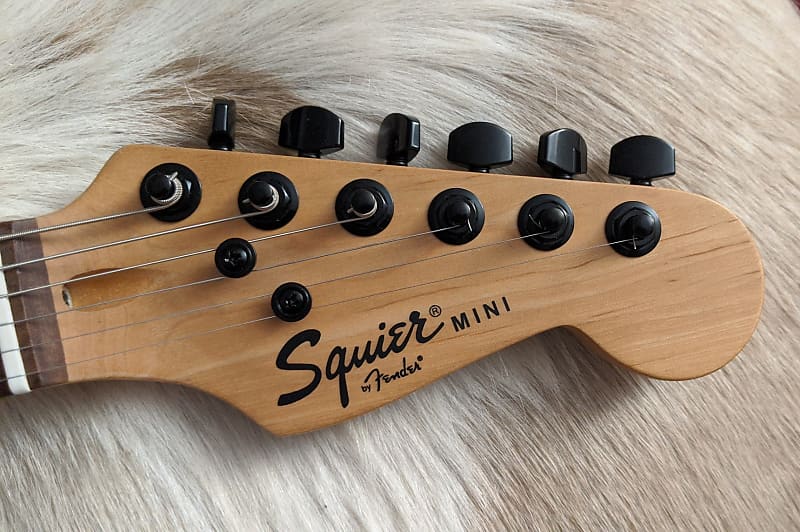 Rare Squier Mini Player By Fender Pr755 2007 Black