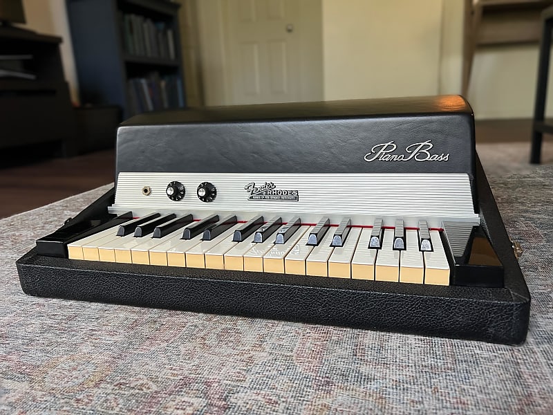 Fender Rhodes Piano Bass 1974 (With Lid/Manuals) image 1