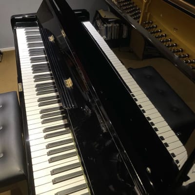 Yamaha U1 1971 - Black Ebony image 2
