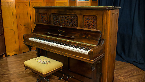 Victorian deals upright piano
