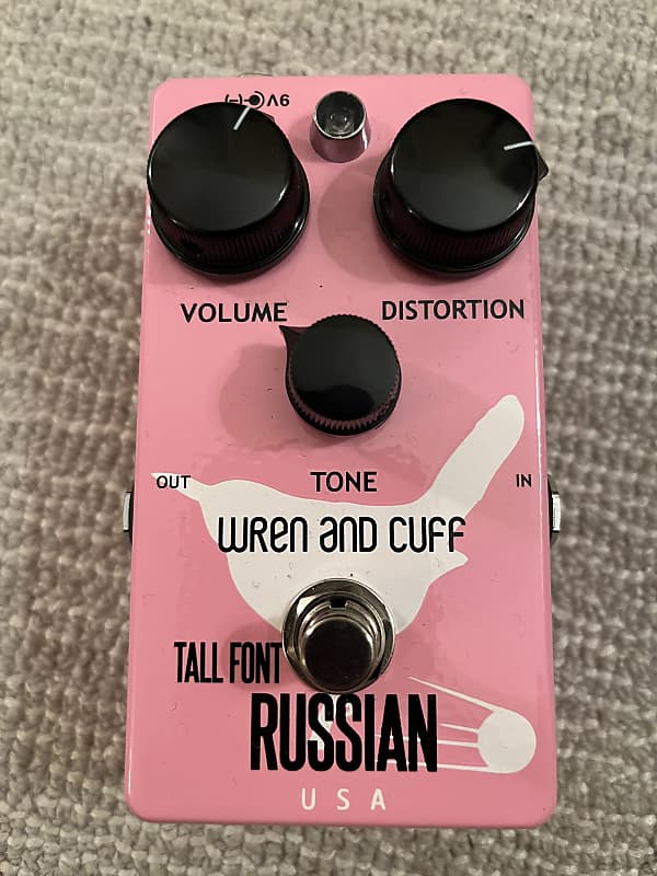 Wren and Cuff Tall Font Russian
