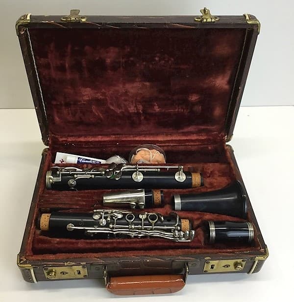 Symphonie de Luxe Clarinet with case. Germany image 1