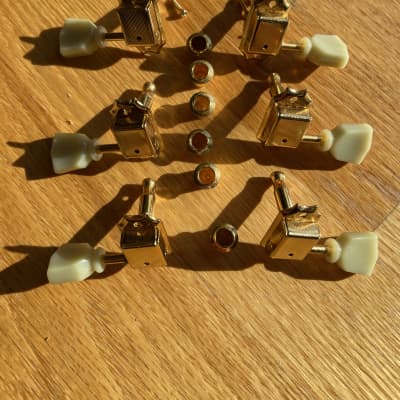 Gotoh Guitar Tuning Keys 3X3 Set in Gold SD90 Vintage Style 15:1 w/bushings from Gibson Custom Shop image 2