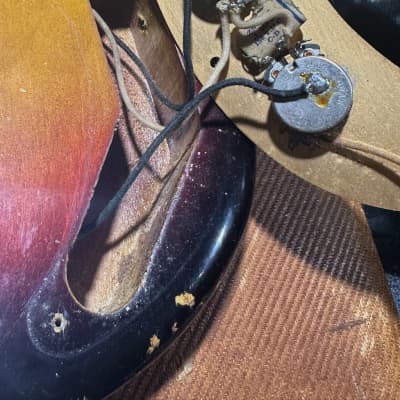 Fender Precision Bass 1958 - a beautiful all original 3-tone Sunburst example w/a Gold'gard ! image 15