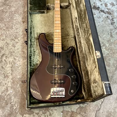 極美品　レア　YAMAHA super bassビンテージベース　SB-700 YAMAHA SB-700 1979 日本を代表する楽器メーカーへと成長された