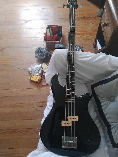 超希少！ B.C. Rich NJ Series Eagle 5弦 ベース B.C. RICH Eagle Bass Five-String (NT Series) for sale
