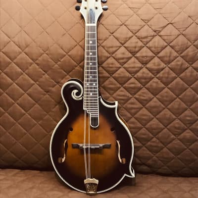Washburn M118SWK Florentine Vintage Americana Series F-Style All-Solid Mandolin w/Hardshell Case image 2