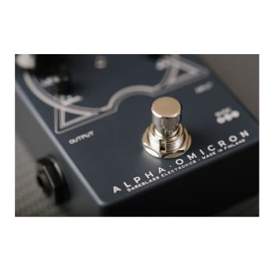 Darkglass Alpha Omicron Bass Preamp/OD Pedal image 3