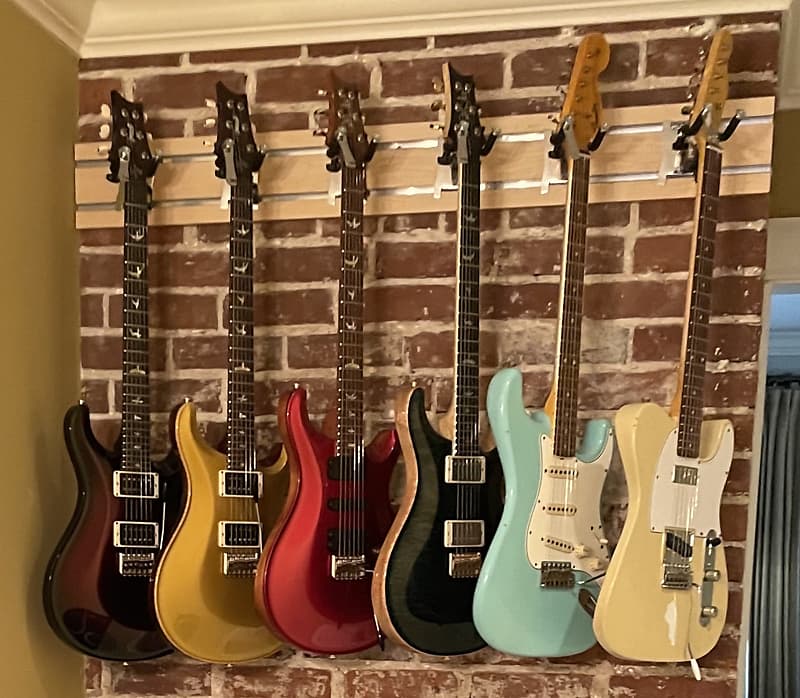 Slatwall guitar deals hanging system