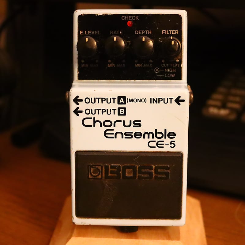 Boss CE-5 Chorus Ensemble [Analog(!) Version] | Pink Label