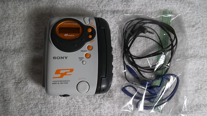 2002 Sony Walkman S2 WM-FS555 Auto Reverse Sports Cassette Player  TV/Weather/FM/AM New Belts and Serviced w/ Phones Excellent