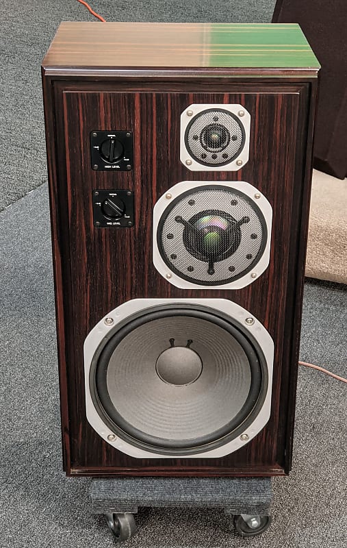 Wonderful Yamaha NS-1000 Speakers.  Home Version image 1