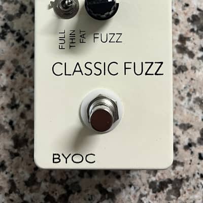 BYOC (build your own clone) Classic Fuzz 2021 - Cream image 1