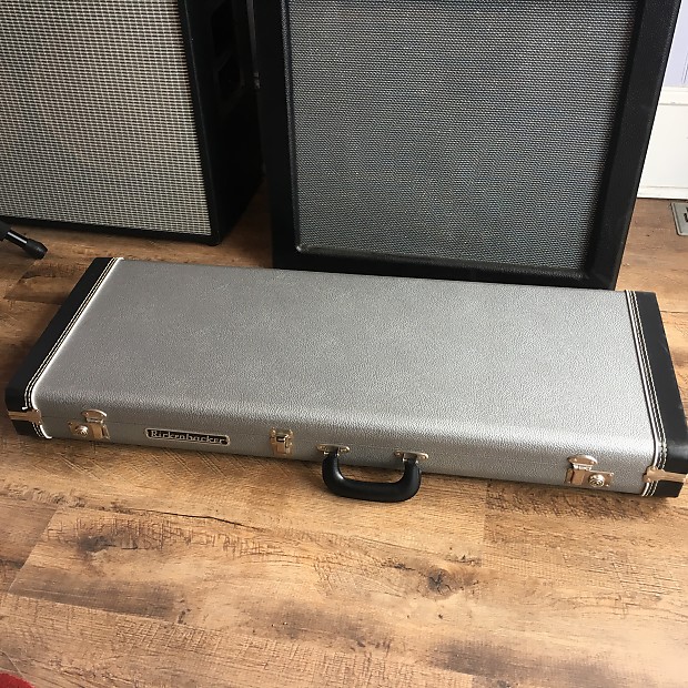 Rickenbacker hotsell 325 case