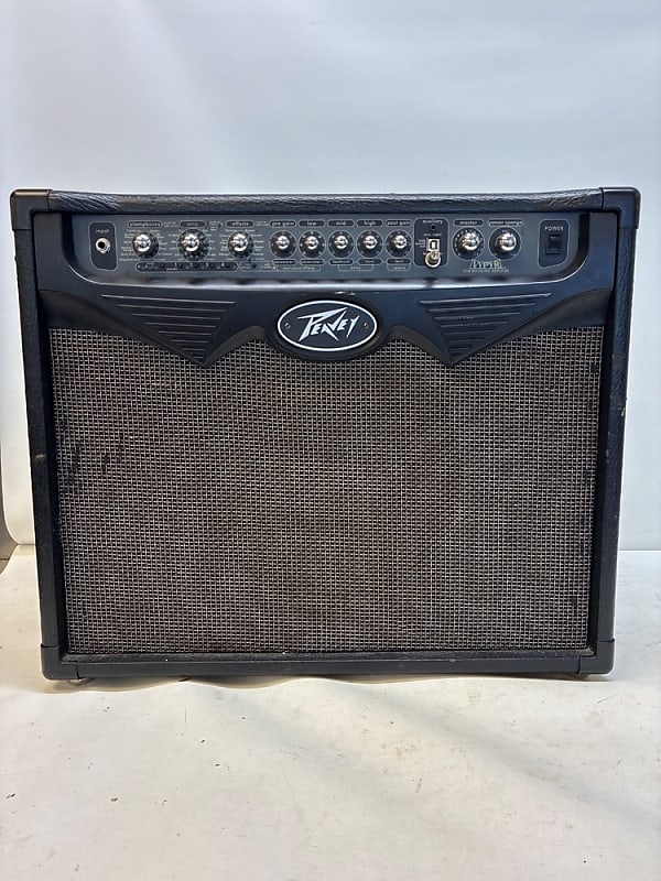 PEAVEY VYPYR 30Wモデリングアンプ 動作品 Amazon | Peavey ピービー モデリング アンプ Vypyr 30 | エレキ