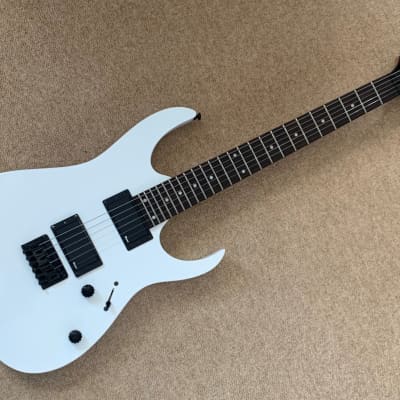 Ibanez gio deals grgr121ex