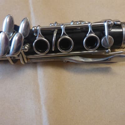 Selmer Bundy Bb soprano clarinet - overhauled with new pads , wood bell and wood barrel image 3