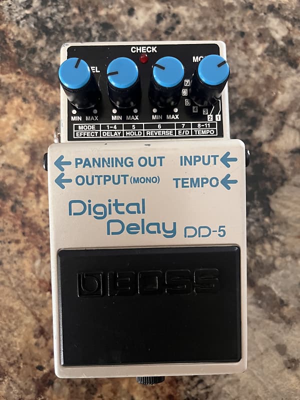 Boss DD-5 Digital Delay | Reverb Canada