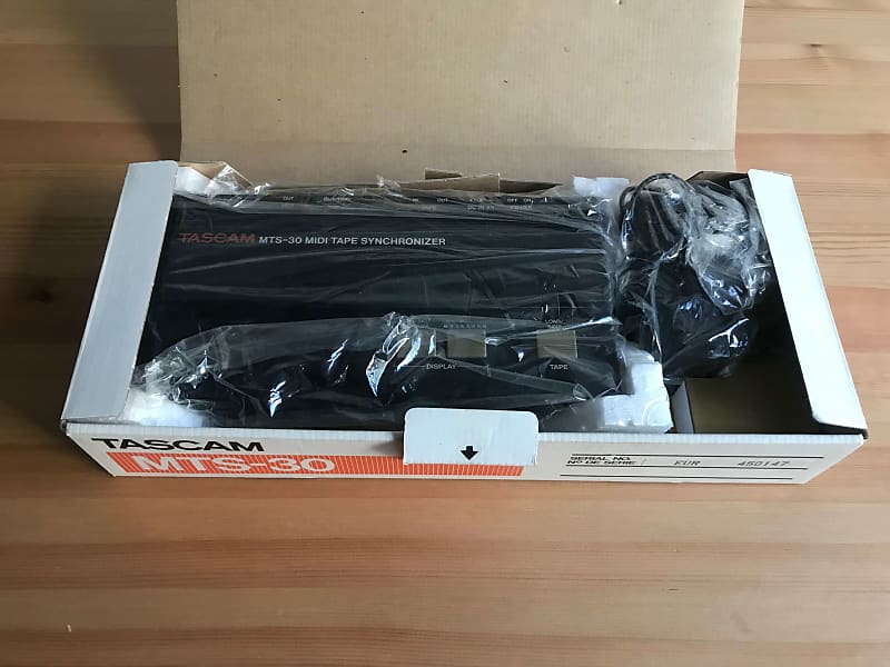 【希少 極美品】TASCAMタスカムMTS-30 MIDIテープシンクロナイザー TASCAM MTS-30 Midi Tape Synchronizer | Reverb