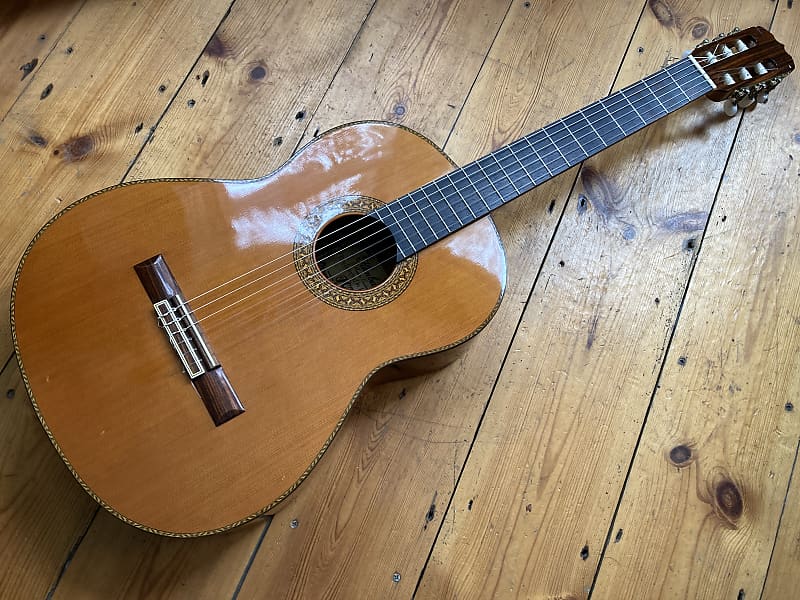 Vintage Kimbara Model N-108 Classical Guitar Japan 1970s