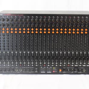 Roland M-480 48 Input Line Mixer