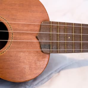 Gibson Vintage "The Gibson" Soprano Ukulele 1920's Mahogany image 11