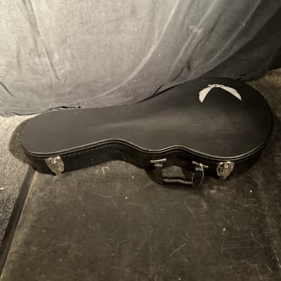 Gibson mandolin deals case