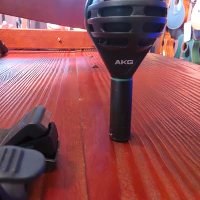 AKG D222 D 222 Dual-Diaphragm 