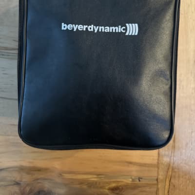 Beyerdynamic DT 990 Edition 2019 - Matte Silver image 6