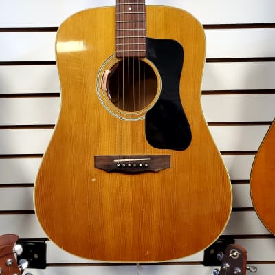 Guild G-37 1973 - 1986 | Reverb
