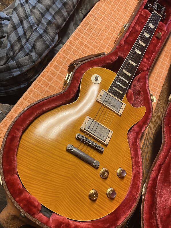 Tokai LS 212 C/VLD 2022 - Vintage lemon drop lacquer finish Tokai LS 212 C/VLD 2022 - Vintage lemon drop lacquer finish