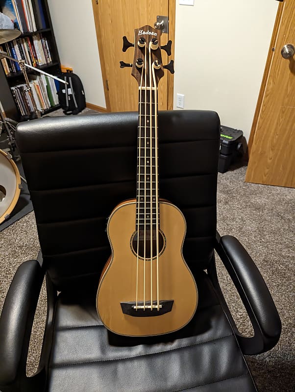 Hadean Bass Ukulele Left Handed (modified) Natural Reverb