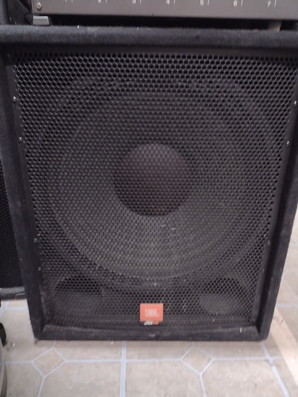 Jbl jrx100 sale 18 powered subwoofer