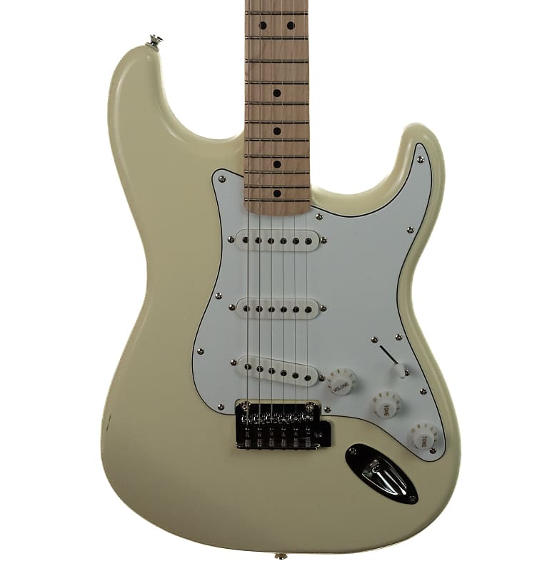 Squier Affinity Stratocaster maple neck white pick guard | Reverb