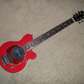 Pignose Travel Guitar With Speaker Red image 1