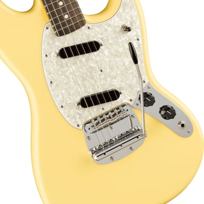 Fender American Performer Mustang - Vintage White with Rosewood Fingerboard image 4