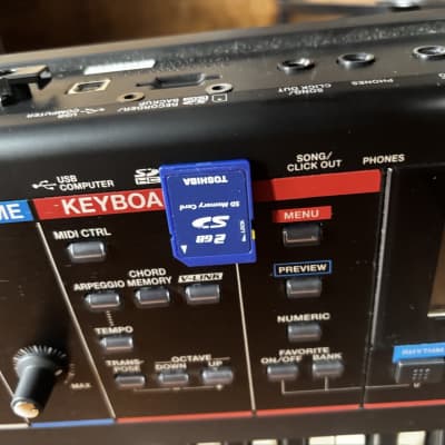 ROLAND JUNO-Gi Mobile Synthesizer with Digital Recorder w/ bag power supply image 8
