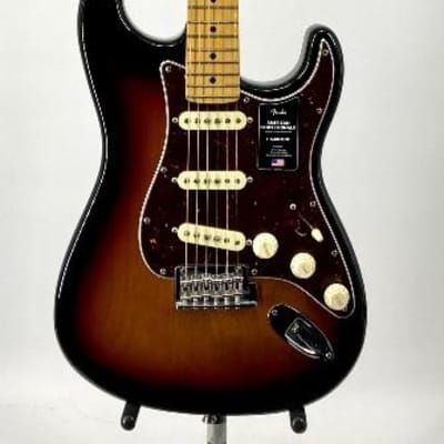 Fender American Professional II Stratocaster Maple Fingerboard Sunburst Ser#:US22005206 image 5