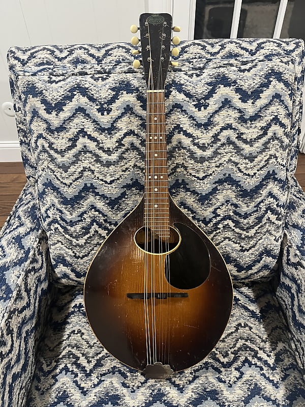 Regal Custom Instruments Flat Top Mandolin 1940 - Sunburst | Reverb