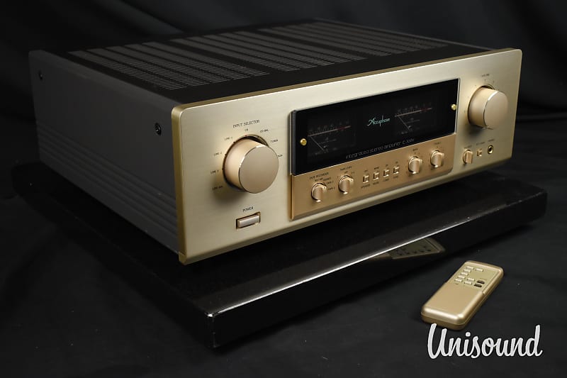 Accuphase E-306V Integrated stereo amplifier in very good condition image 1