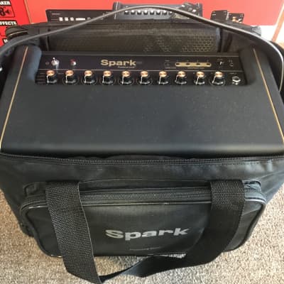 Positive Grid Spark 40 40-Watt 2x4" Modeling Guitar Combo 2020 - Present - Black image 10