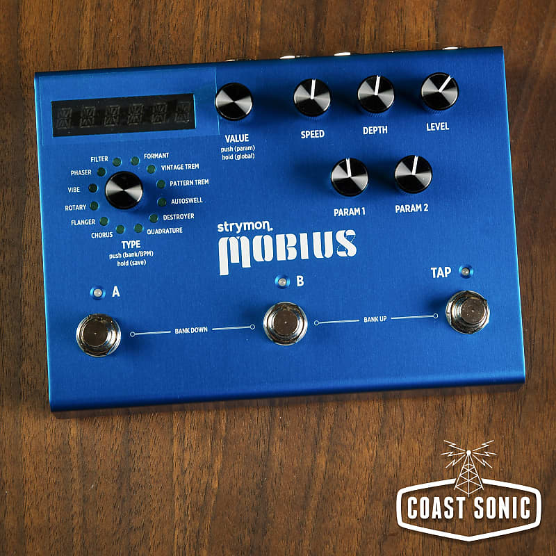 【美品】strymon - Mobius (本体のみ) strymon MOBIUS - 高品質な万能モジュレーション・ペダル