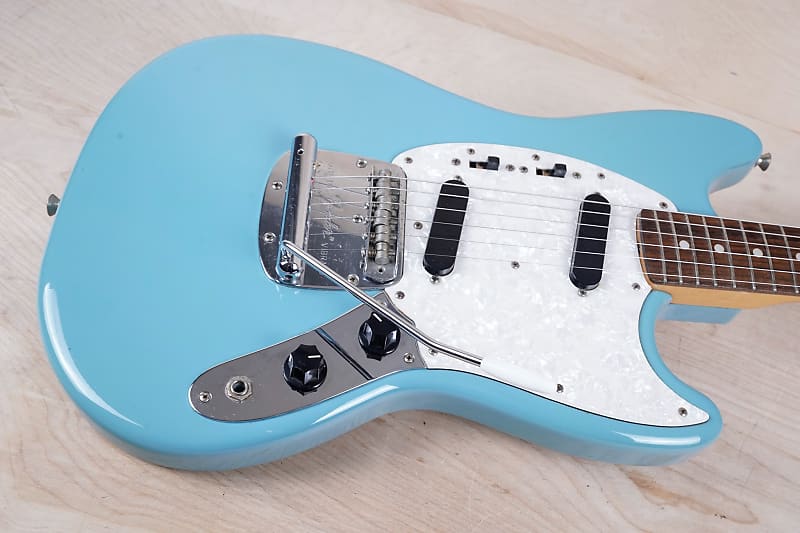 Fender MG-66 Mustang Reissue CIJ 1999 Sonic Blue Crafted in