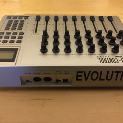 ⭕️安心保証 U-CONTROL Evolution UC-33 01427 Evolution UC-33e | Sweetwater