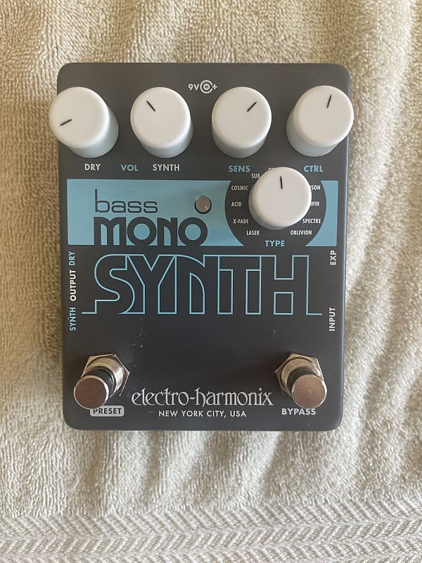 Electro-Harmonix Bass Mono Synth